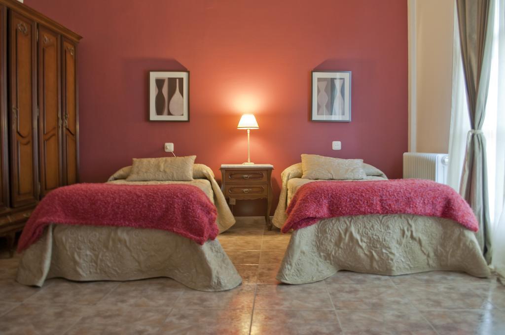 Apartamento Turistico La Ribera Del Marco Caces Pokoj fotografie